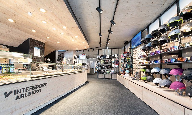 Intersport Arlberg, Austria